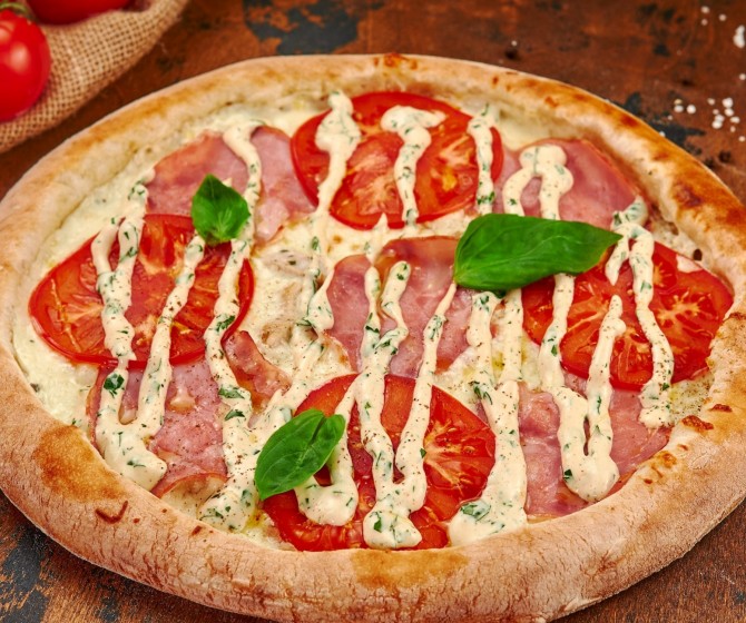 Пицца Ранч с курицей и ветчиной (23 см)